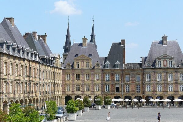 Der herzogliche Platz von Charleville
