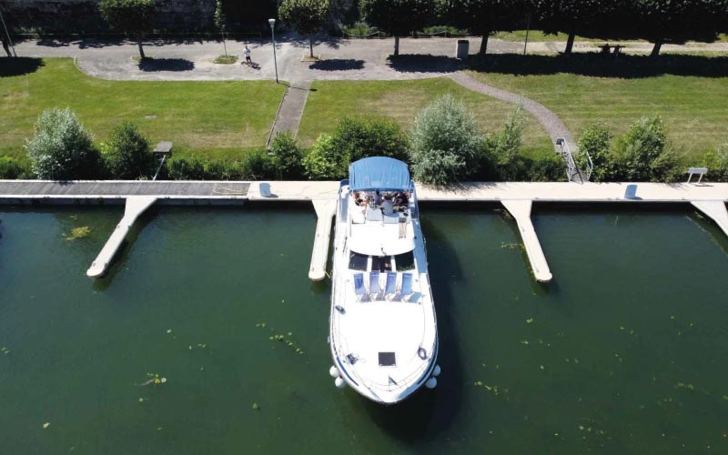 Tarpon 49&nbsp;<span class="caps">QP</span>